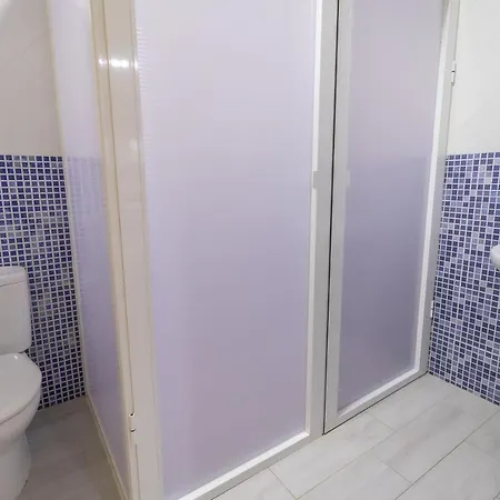 Hostel Rojo Plata *